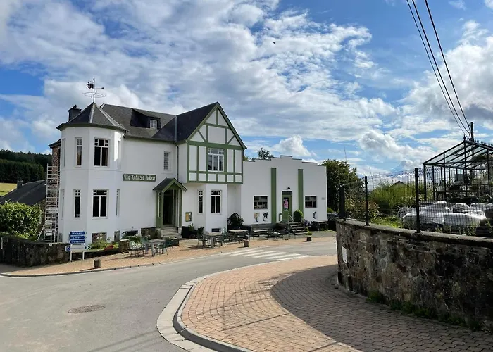 Couette-café La Reduiste 3*